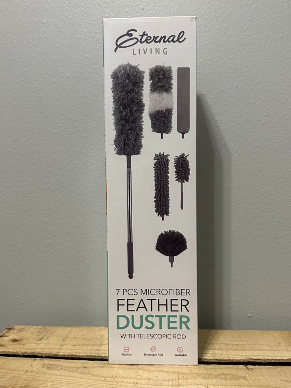 Eternal Living 7-Piece Microfiber Feather Duster Set with Telescopic Rod